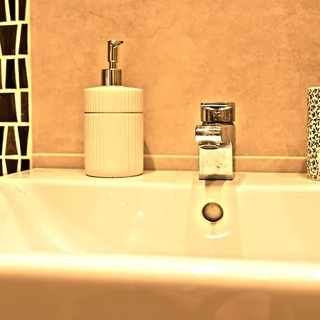 Bt20 - New & Bright In Balluta Appartement San Ġiljan