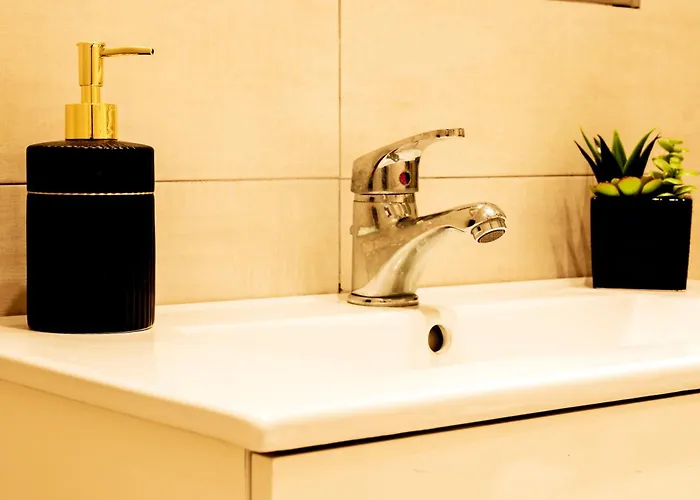 Bt20 - New & Bright In Balluta St. Julian's